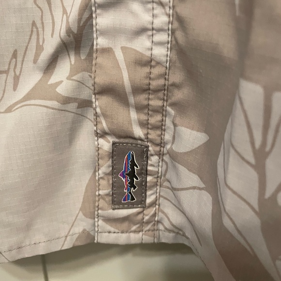 Patagonia Casual Button Down Shirt - Gray and Blue - Picture 6 of 12